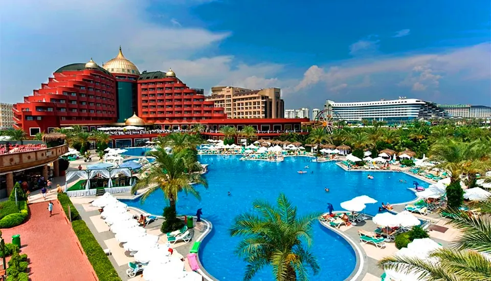 هتل دلفین پالاس آنتالیا